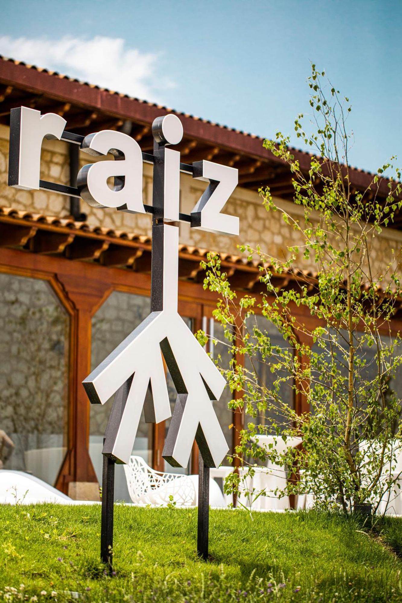 Hotel Raiz Roa Екстериор снимка